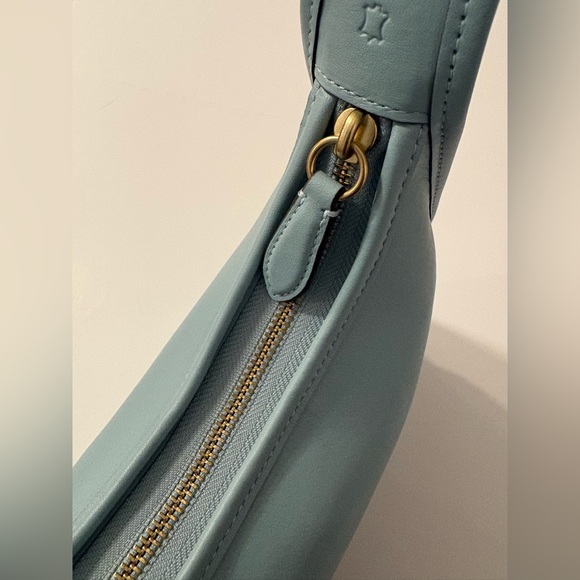 Coach Light Blue Leather Shoulder Bag main image 4